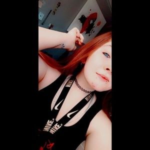 Meet your Posher, Chloé